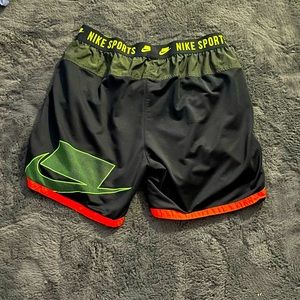 Men’s shorts